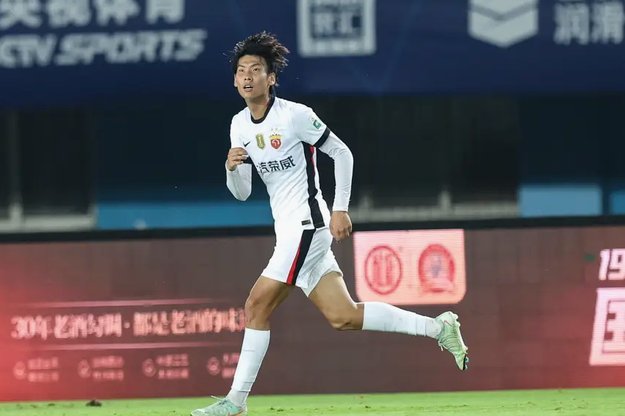 海港双星点赞申花，天才少年要转会？