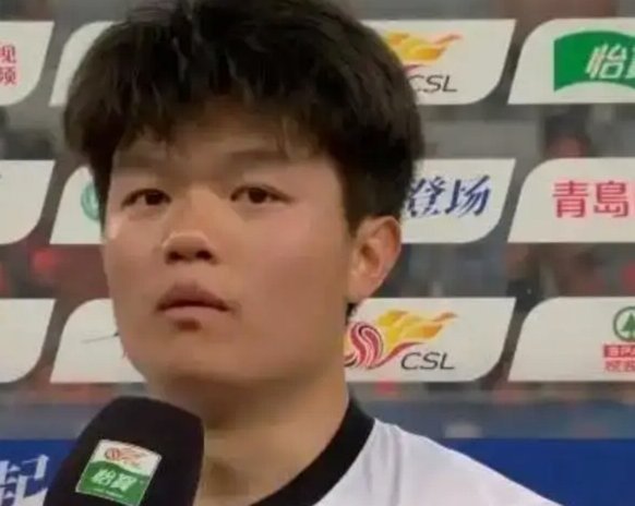 杨希加盟海港点亮防线新