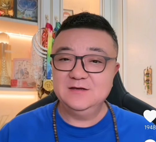 董路直播间透露老二进不了国少是因为他