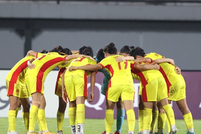 中国女足3-0胜印度，锁定世界杯资格！