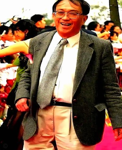 谢晋也退步好大，而且谢晋不防守的