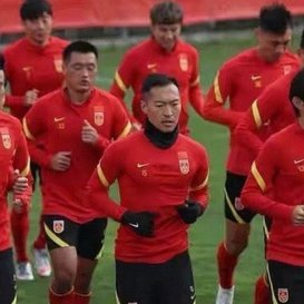 国足U23大连会师，热身赛缺席备战各有策略