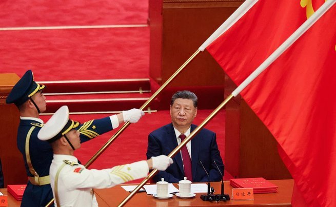 国米跟队：经纪人正在为苏契奇争取涨薪，目前年薪税后150万