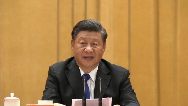 国米跟队：经纪人正在为苏契奇争取涨薪，目前年薪税后150万